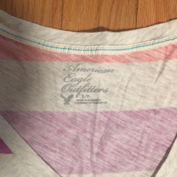 American Eagle striped v neck - Picture 2 of 2